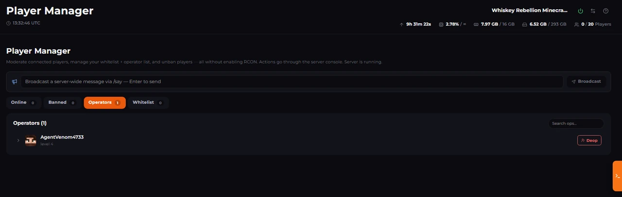 Minecraft player manager in the LPV5 panel managing whitelist, ops and bans